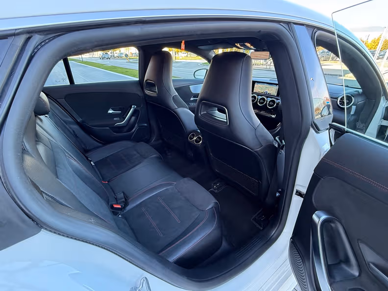 Mercedes-Benz CLA-Class - 17