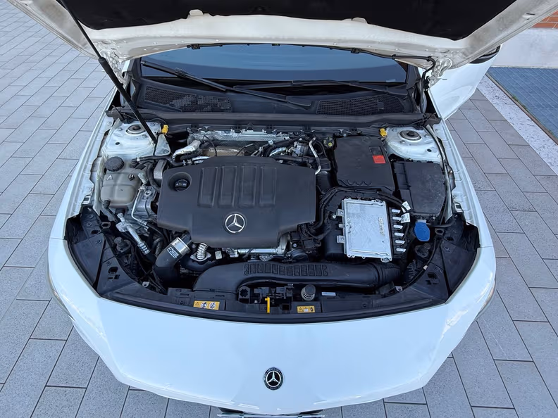 Mercedes-Benz CLA-Class - 22