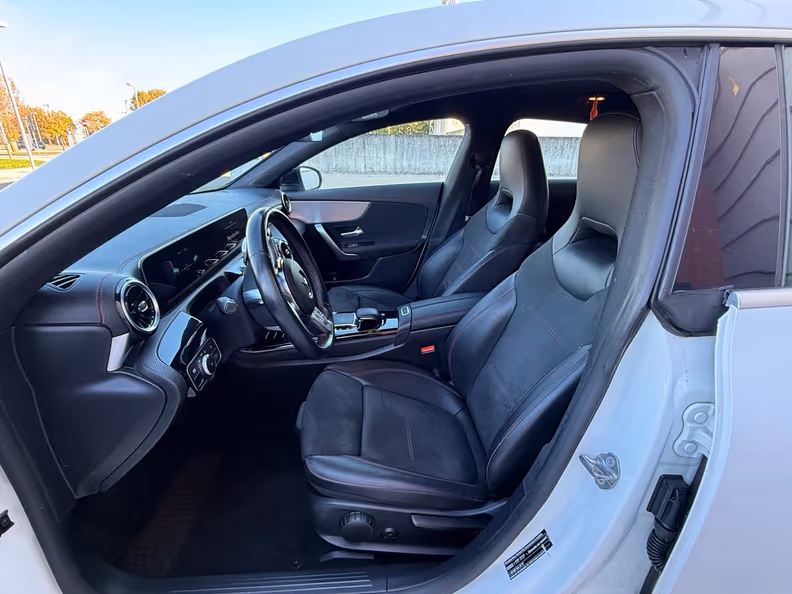 Mercedes-Benz CLA-Class - 11