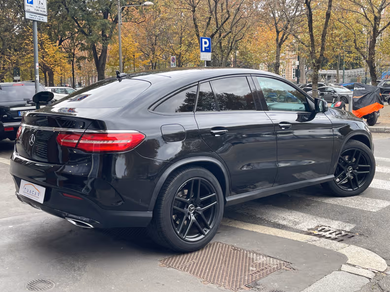 Mercedes-Benz GLE-Class - 4
