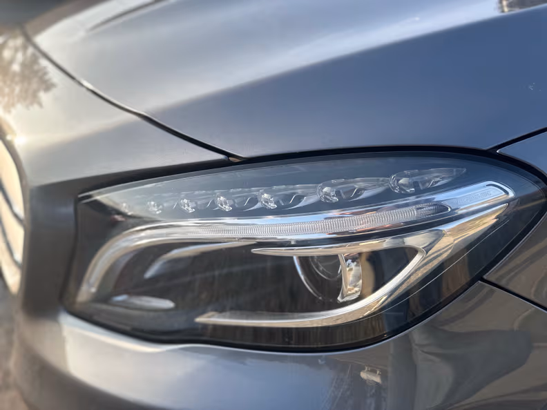 Mercedes-Benz GLA-Class - 18