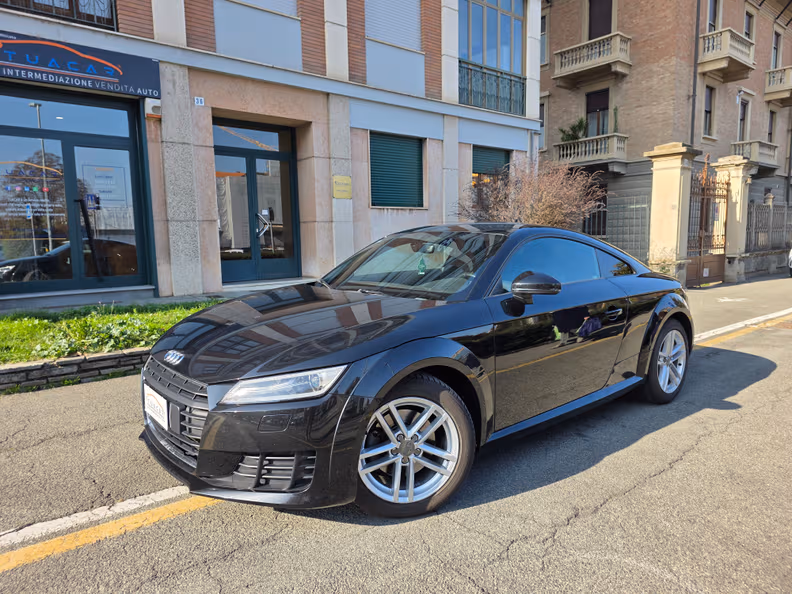 Audi TT - 1
