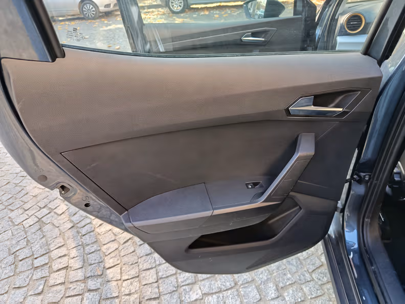 Seat Arona - 35