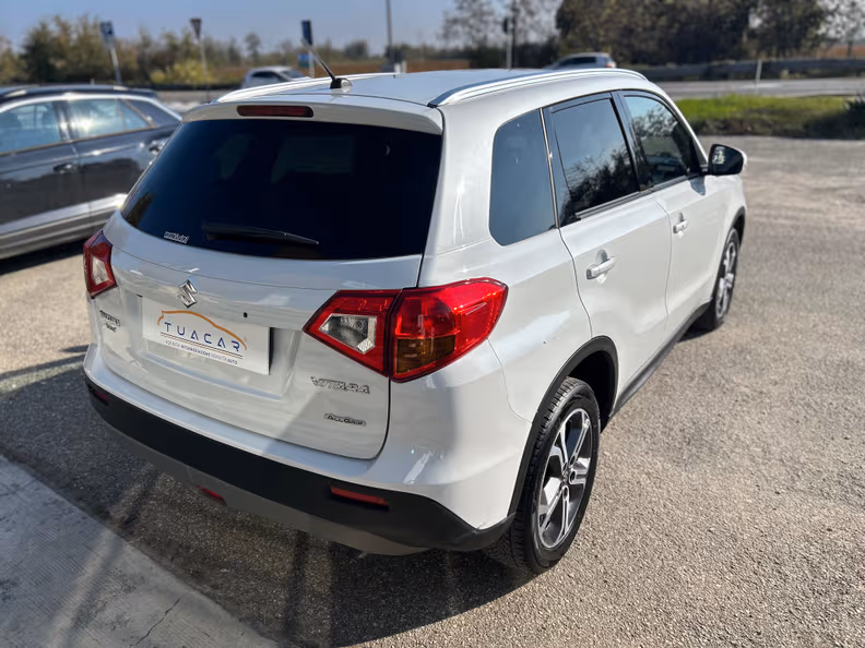 Suzuki Vitara / e Vitara - 5