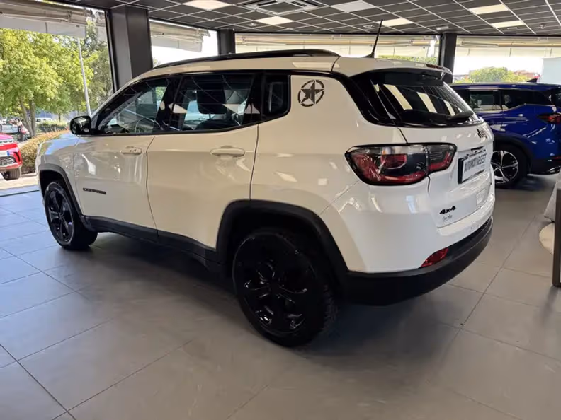 Jeep Compass - 3