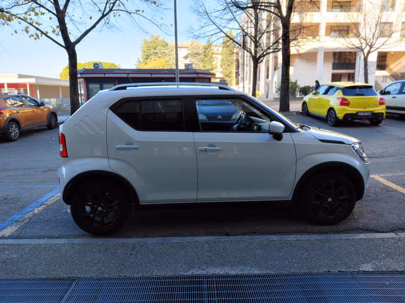 Suzuki Ignis - 29