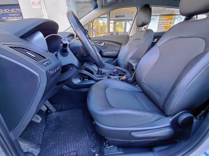 Hyundai ix35 - 10