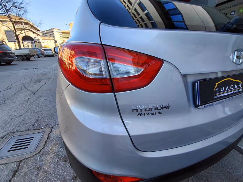 Hyundai ix35 - 25