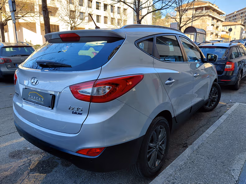 Hyundai ix35 - 4