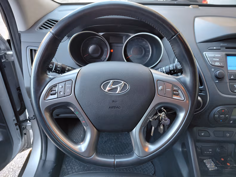 Hyundai ix35 - 22