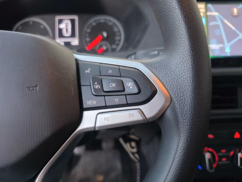 Volkswagen T-Cross - 10