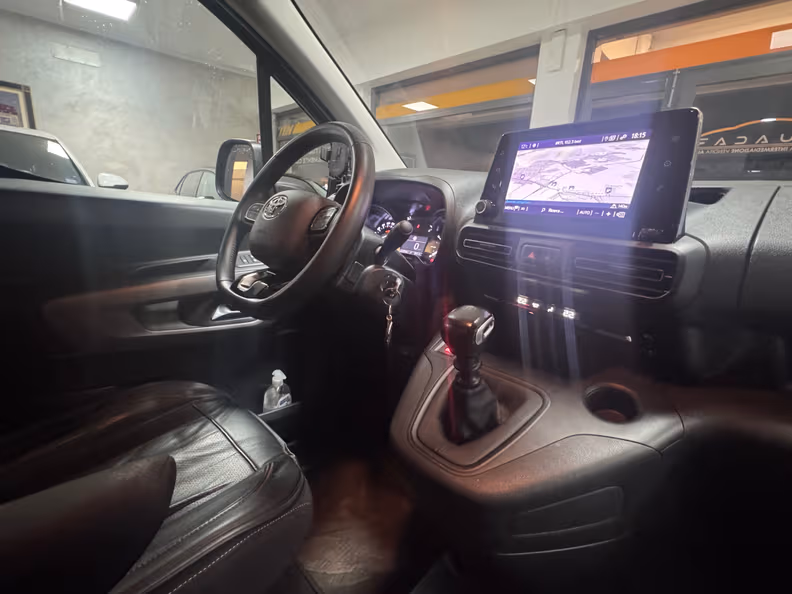 Toyota Proace City Verso - 16