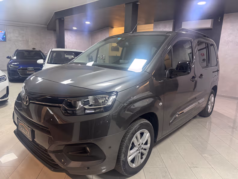 Toyota Proace City Verso - 1