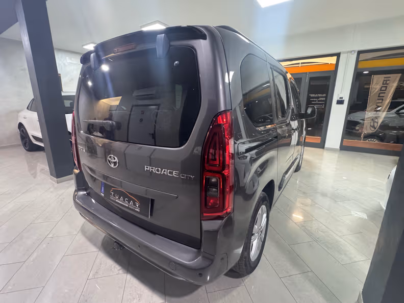 Toyota Proace City Verso - 4