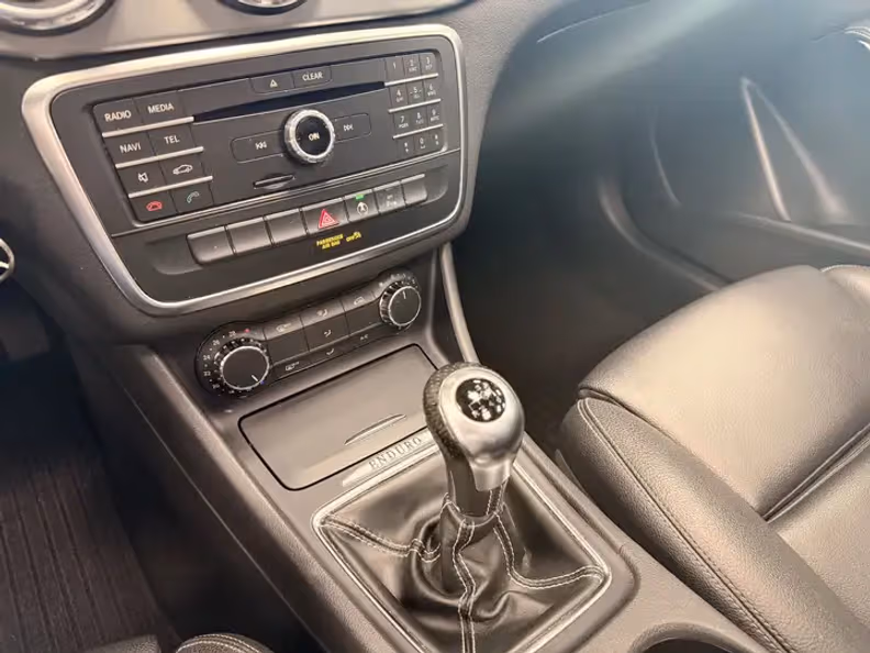 Mercedes-Benz GLA-Class - 14