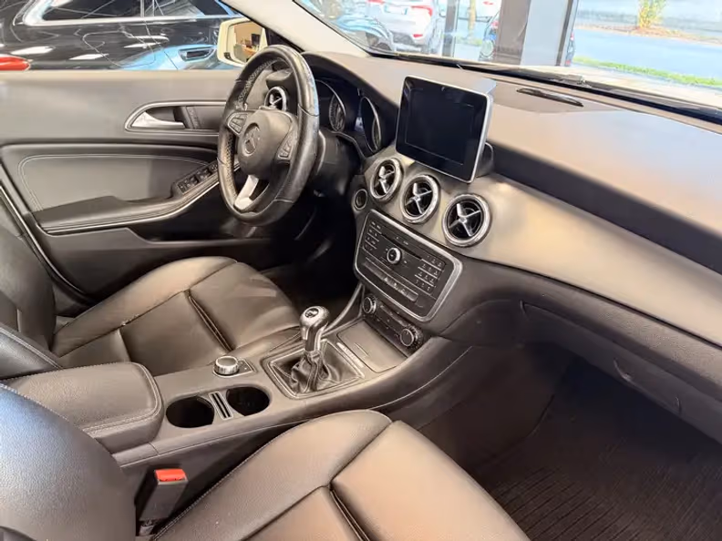 Mercedes-Benz GLA-Class - 9