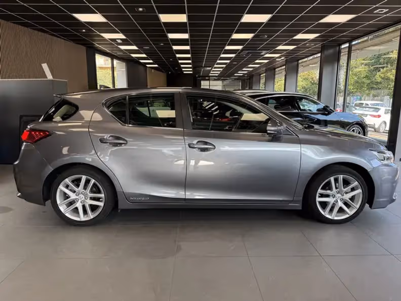 Lexus CT-Series - 6