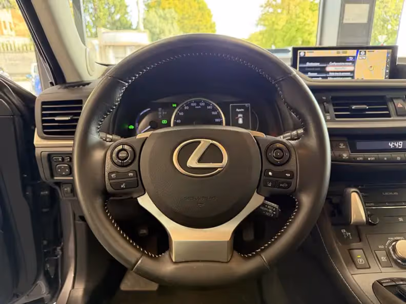 Lexus CT-Series - 14