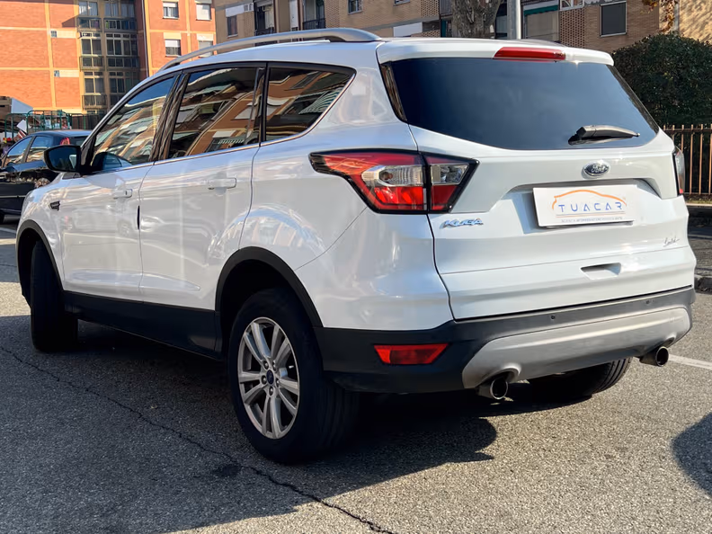 Ford Kuga - 7