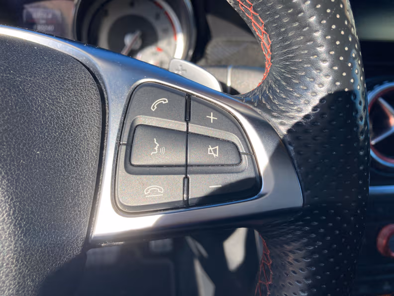 Mercedes-Benz GLA-Class - 33