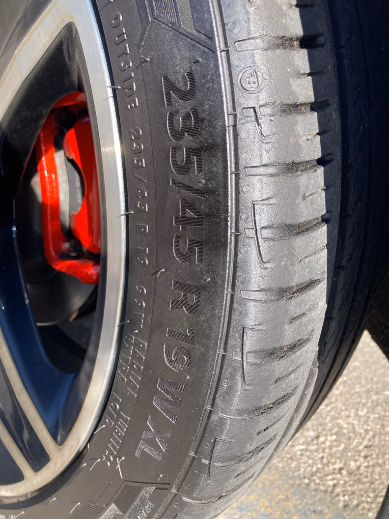 Mercedes-Benz GLA-Class - 56