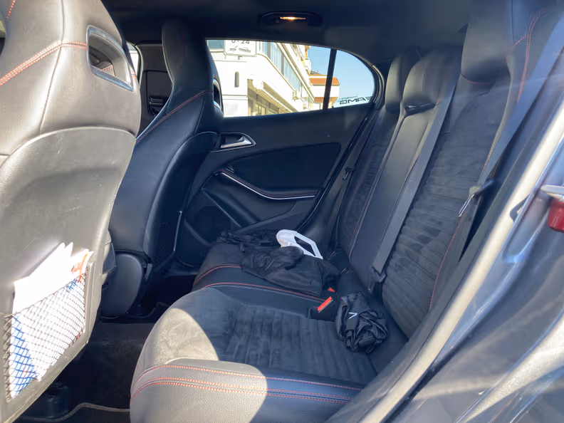 Mercedes-Benz GLA-Class - 52