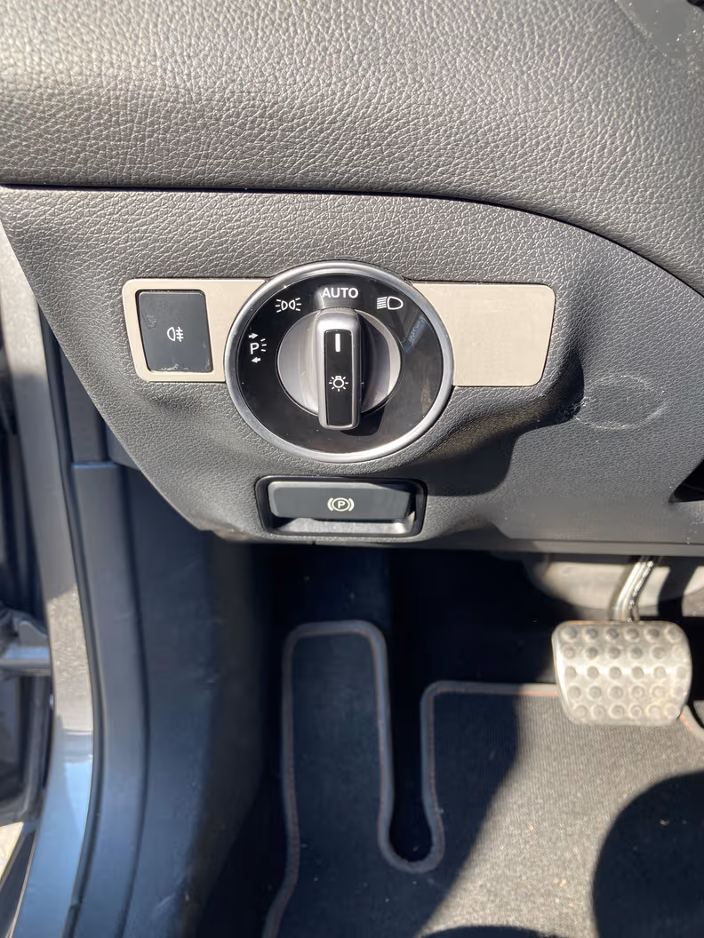 Mercedes-Benz GLA-Class - 35