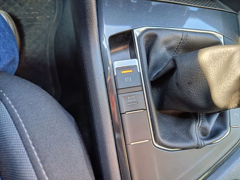 Volkswagen Tiguan - 18