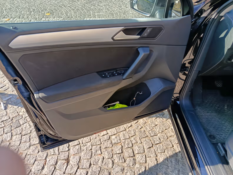 Volkswagen Tiguan - 37