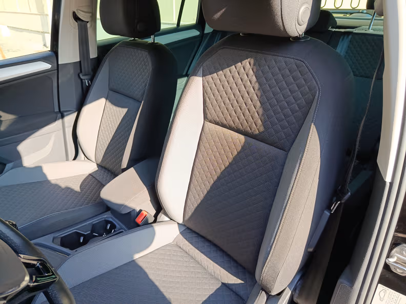 Volkswagen Tiguan - 22