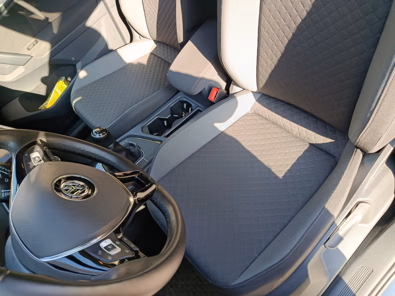 Volkswagen Tiguan - 21