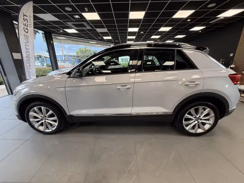 Volkswagen T-ROC - 2