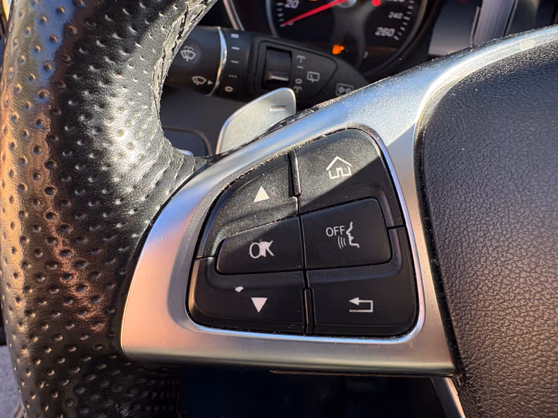 Mercedes-Benz GLC-Class - 18