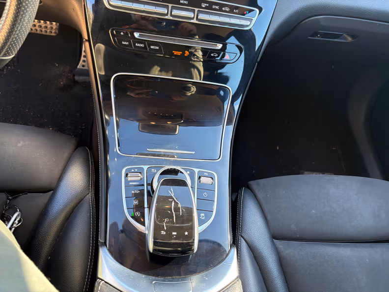 Mercedes-Benz GLC-Class - 24