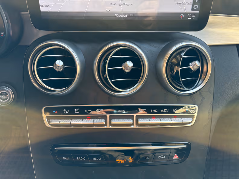 Mercedes-Benz C-Class - 15