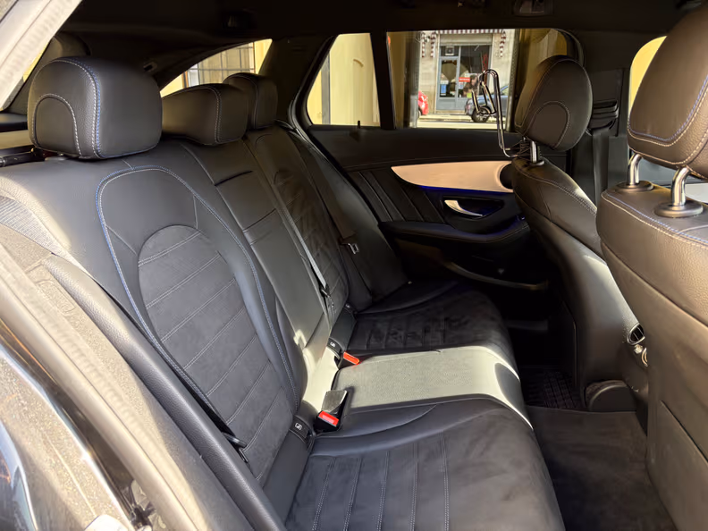 Mercedes-Benz C-Class - 25