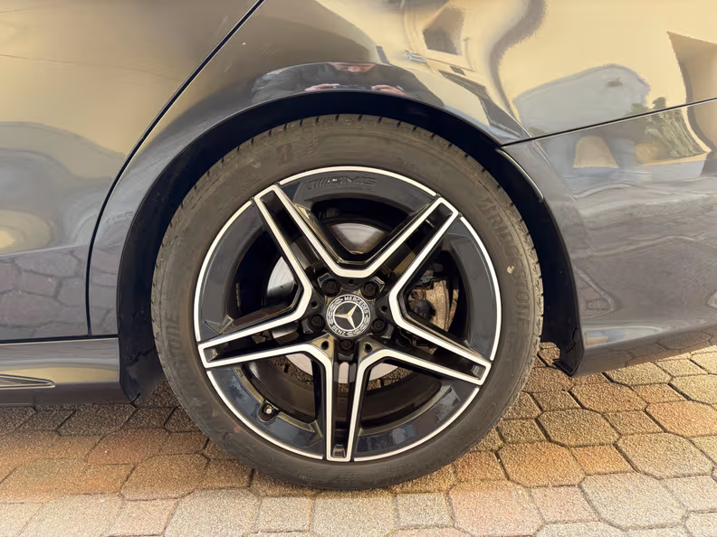 Mercedes-Benz C-Class - 9