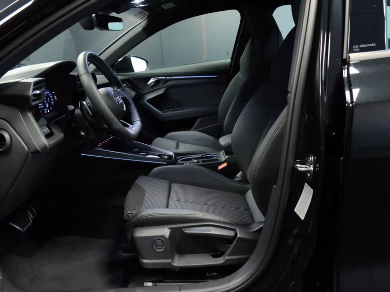 Audi A3 (4A Serie) - 2