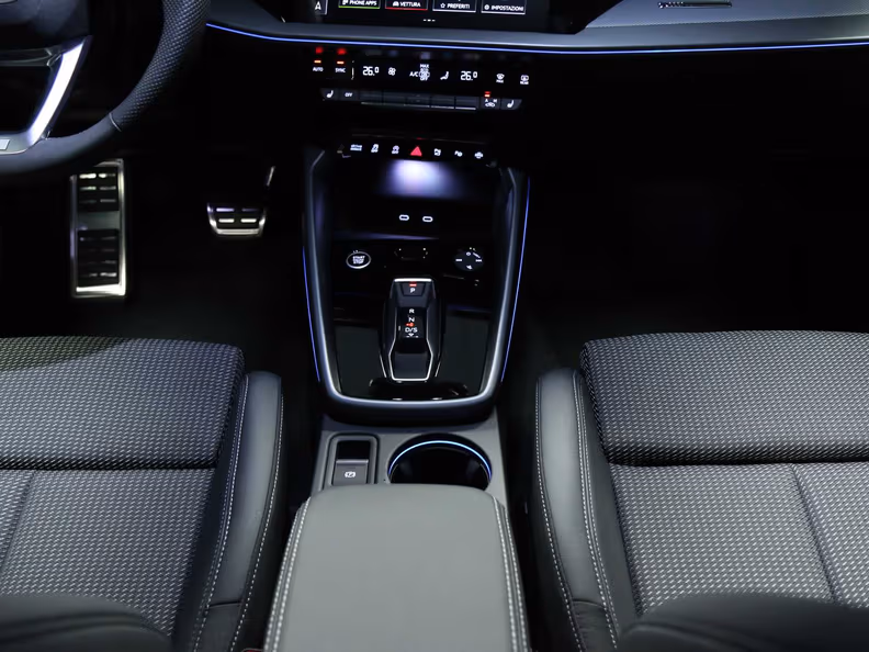 Audi A3 (4A Serie) - 16