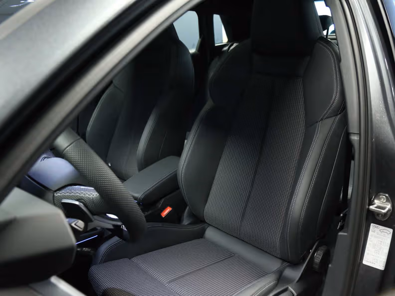 Audi A3 (4A Serie) - 11