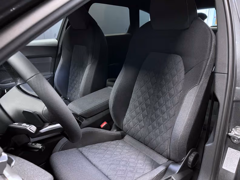 Audi A5 (3A Serie) - 6