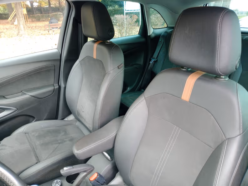 Opel Crossland/Crossland X - 11