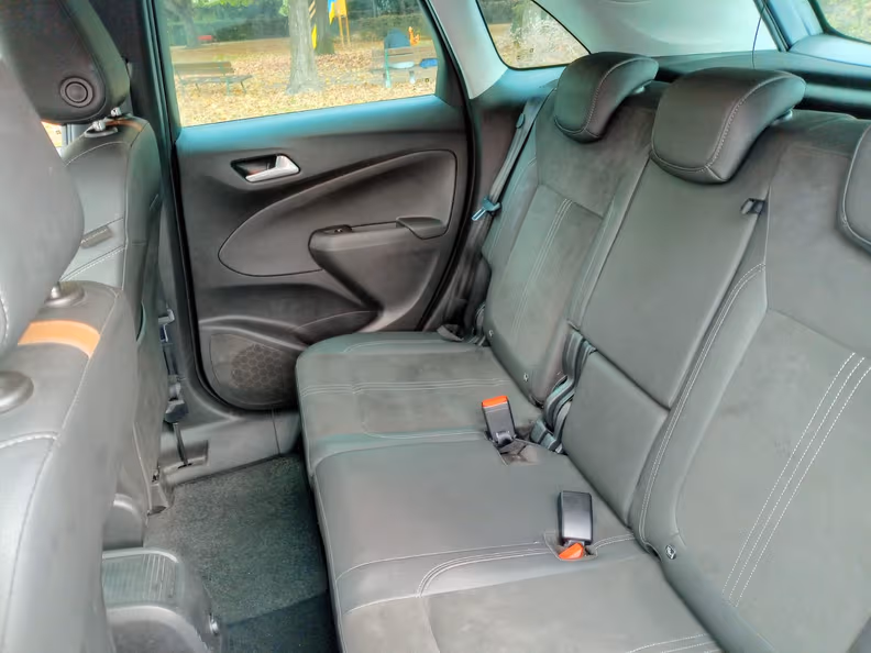 Opel Crossland/Crossland X - 12