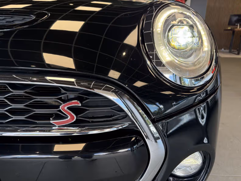 Mini 3-door / 5-door Hatch - 18