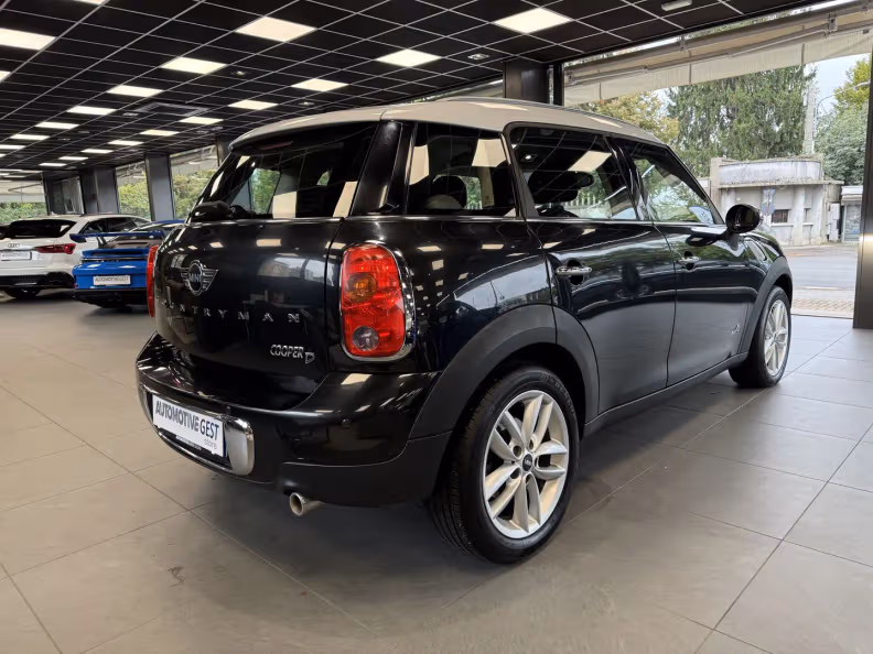 Mini Countryman - 5