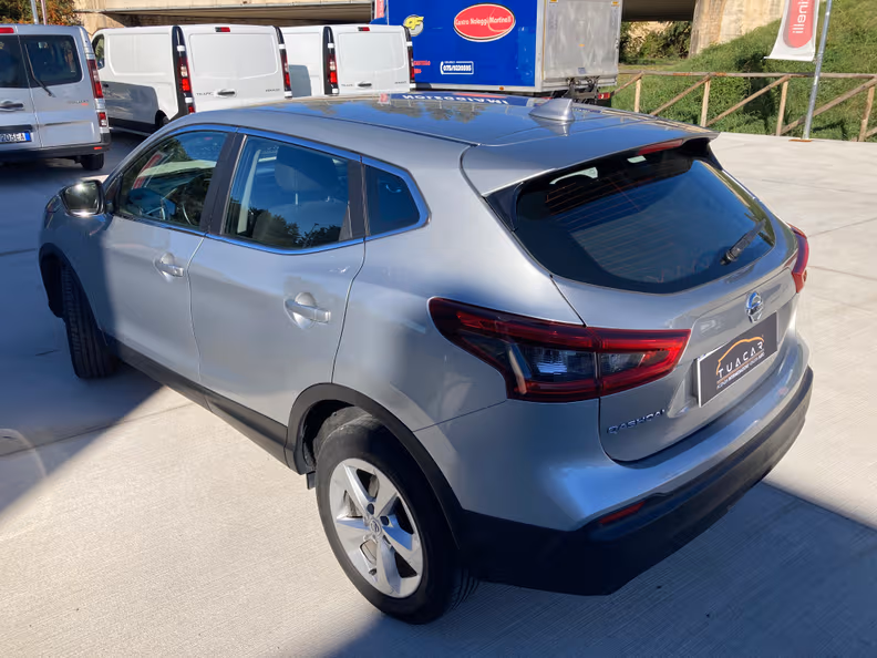 Nissan Qashqai - 11