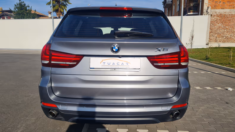 BMW X5 - 6