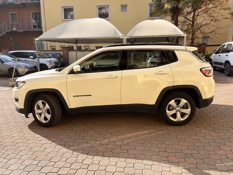Jeep Compass - 8
