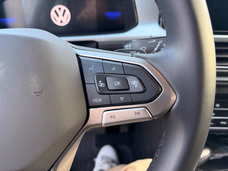 Volkswagen T-ROC - 16