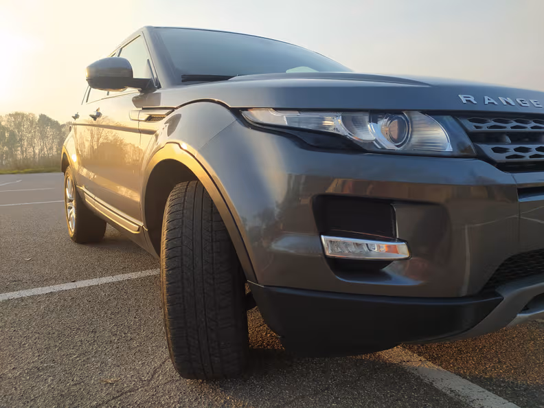Land Rover Range Rover Evoque - 17